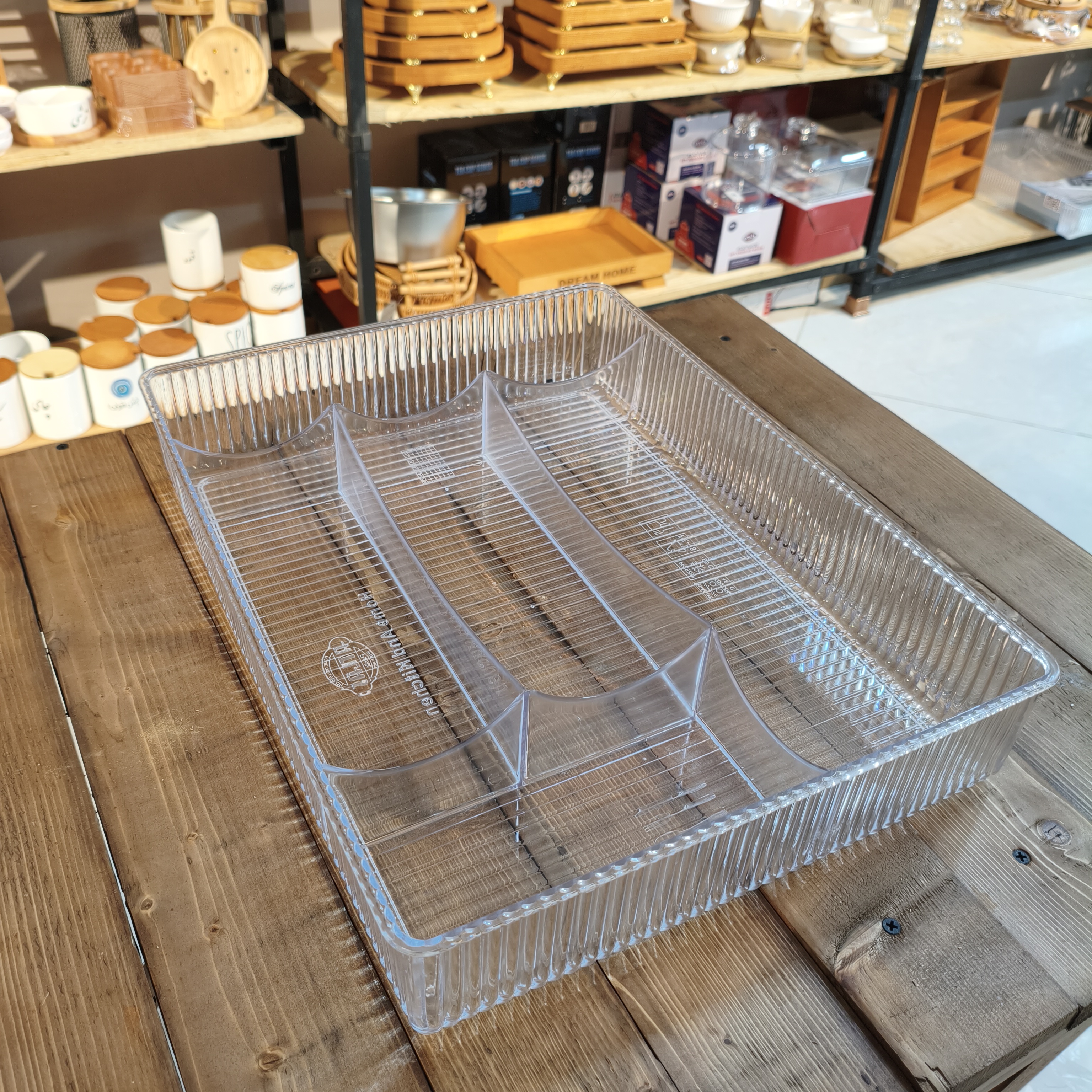 جاقاشقی کابینت اکرولیک مدل سارا اطلس