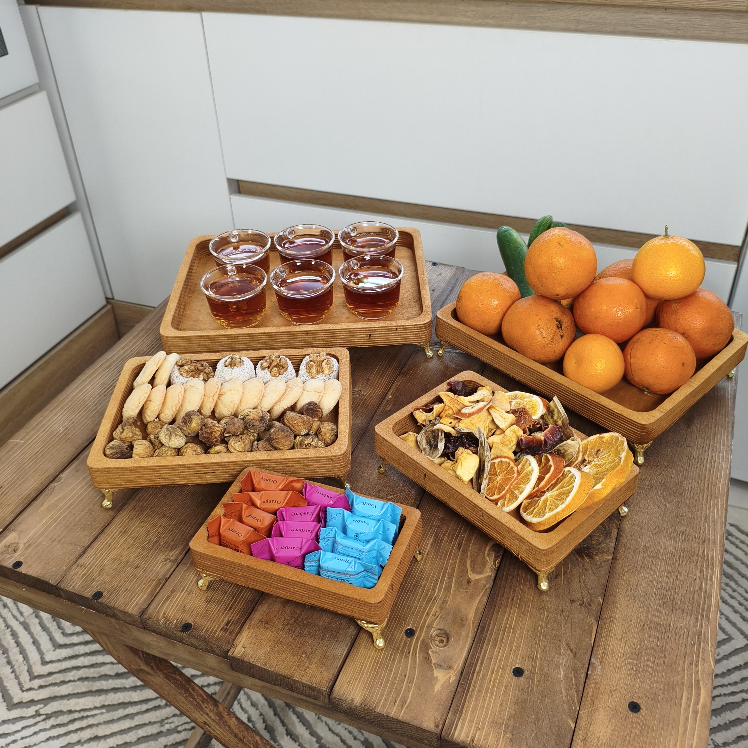 سینی پذیرایی  چوبی 5 تیکه پایه دار